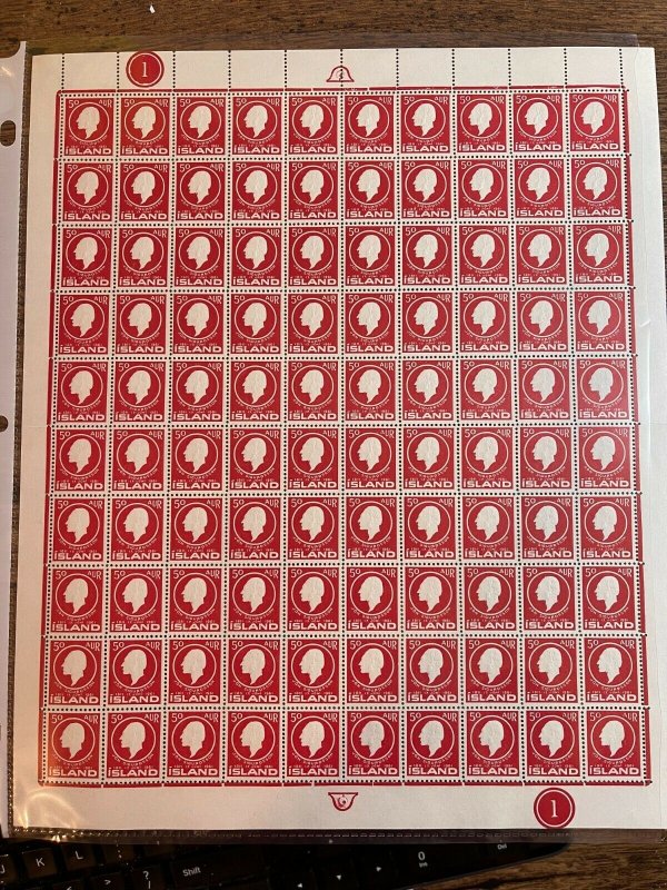 Iceland, Scott 335, MNH Complete pane of 100