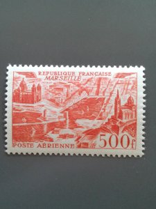 France - C26 VF MLH. Scott $ 55.00