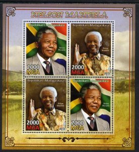 MADAGASCAR - 2013 - Nelson Mandela - Perf 4v Sheet - MNH-Private Issue