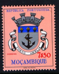 MOZAMBIQUE 420  MNH ARMS  ISSUE 1961