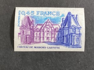 ICOLLECTZONE France 1638 Imperf XF NH Castles  (1)