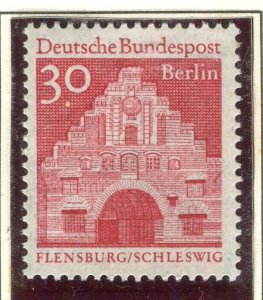 GERMANY; BERLIN 1966-67 Buildings issue MINT MNH Unmounted 30pf. value