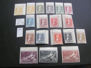 ITALY 1930 MNH SC  386-402  SET XF  $66 (154)