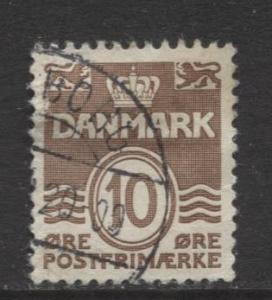Denmark - Scott 229 - Definitive Issue -1937 - Used - Single 10o Stamp