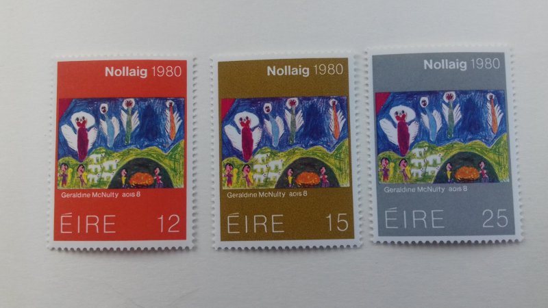 Ireland 1980 Christmas Stamps Mint