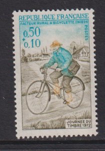 France   #B460    MNH  1972  rural mailman on bicycle . stamp day