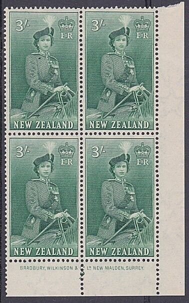 NEW ZEALAND 1953 Queen 3/- MNH plate 2 block of 4 MNH CP cat NZ$225.........Y489