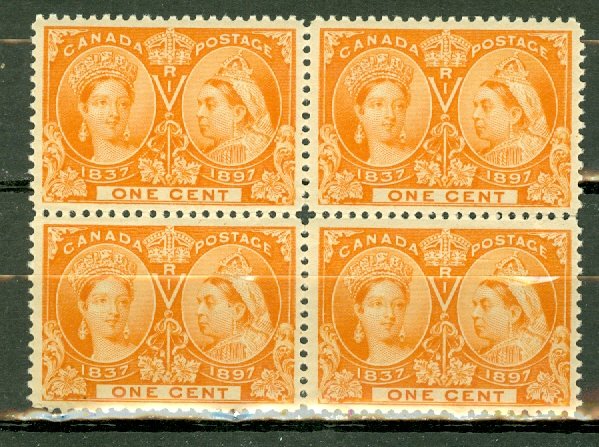 Q: Canada 51 MNH block of 4 CV $300