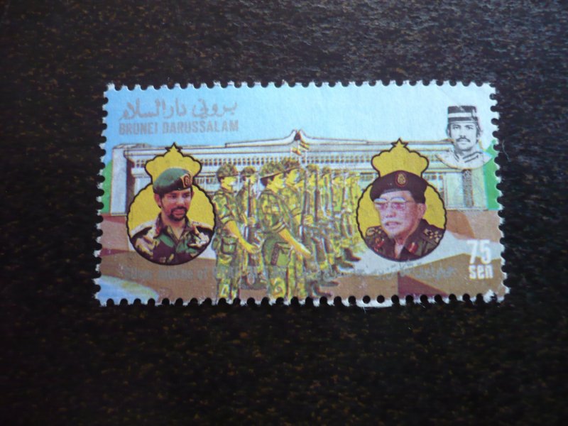 Stamps - Brunei - Scott# 349d - Mint Hinged Part Set of 1 Stamp