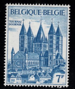 Belgium Scott 799 MNH** Cathedral of Tournai stamp