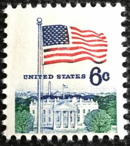 US #1338D MNH Single Flag Over White House Perf 11x10.5 SCV $.25 L10