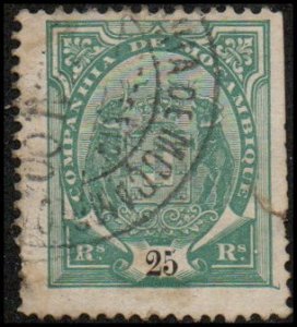 Mozambique Company 15b - Used - 25r Coat of Arms (P: 13.5) (1902) (cv $1.50)