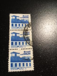Brazil sc 2072 u strip of 3