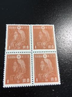 Japan sc 325 MNH block of 4