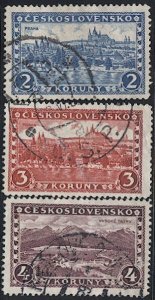 CZECHOSLOVAKIA  1927-28 Sc 137-39 Used VF Hradcany at Prague, Unwmk'd