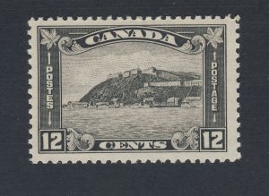 Canada Arch Issue Mint Stamp #174-12c Quebec Citadel MH VF Guide Value = $50.00