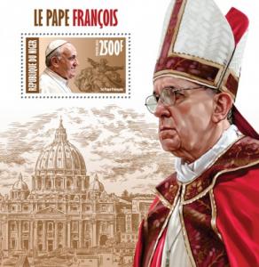 NIGER 2013 SHEET POPE FRANCIS nig13417b