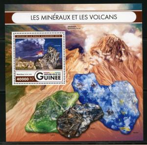 GUINEA 2016 MINERALS AND VOLCANOES  SOUVENIR SHEET MINT NH