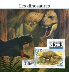 Niger - 2021 Einiosaurus Dinosaurs - Stamp Souvenir Sheet - NIG210305b