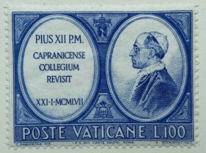 AlexStamps VATICAN CITY #226 VF Mint 