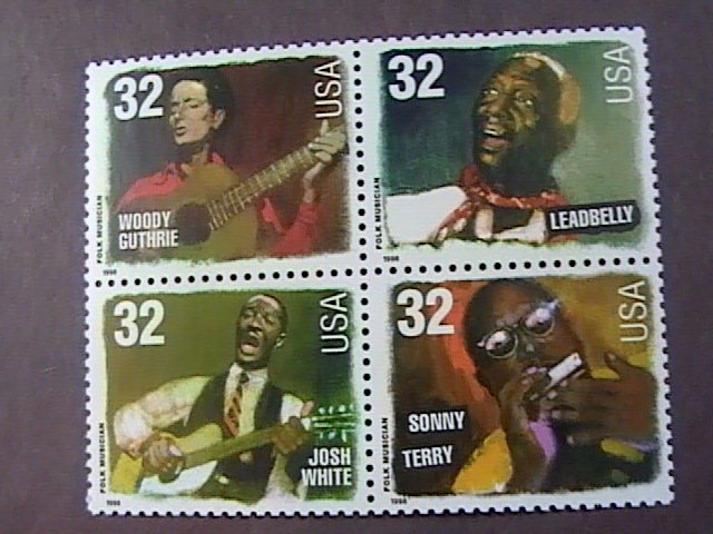 U.S.# 3212-3215(3215a)-MINT NEVER/HINGED---BLOCK OF 4---FOLK SINGERS--1998