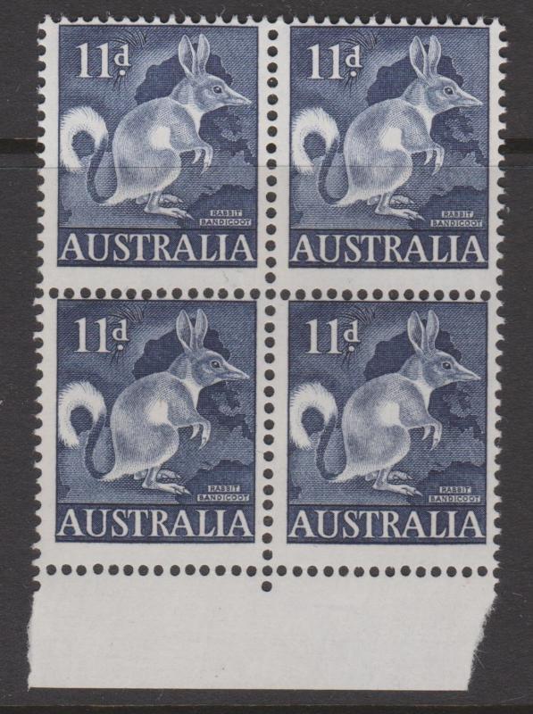 Australia 1961 Rabbit Bandicoot Sc#323 Block of 4 Mint Hinged on 2 stamps