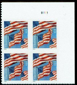 US  5654  U.S. Flags - Forever Plate Block of 4 - MNH - 2022 - B1111  UR