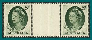 Australia 1963 Queen Elizabeth II, gutter pair MNH  #365,SG354