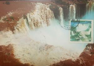 L) 1978 BRAZIL, IGUACU NATIONAL PARK, WATERFALLS, RAINBOW, CONSERVATION, NATURE