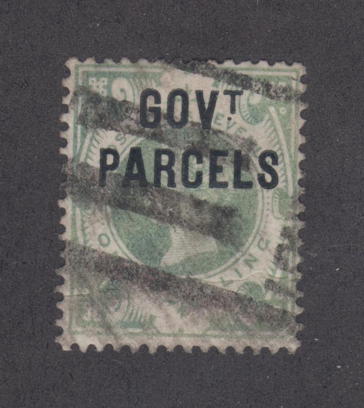 Great Britain SG O68c used 1890 1sh GOV'T PARCELS ovpt on QV, Dot Left of T