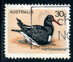 Australia - Scott #685 - 30c - Pied Oystercatcher - Used