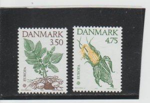 Denmark  Scott#  959-960  MNH  (1992 Discovery of America)