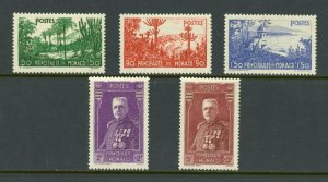 MONACO  SCOTT#B19/23 MINT NEVER HINGED