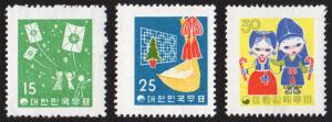 Korea (South) #287-289 set/3 mnh - 1958 Christmas & New Year 1959 christmas tree