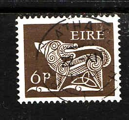 Ireland-Sc#256-used 6p brown-Dog-Animals-1968-70-