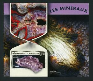 TOGO 2019 MINERALS SOUVENIR SHEET MINT  NEVER  HINGED