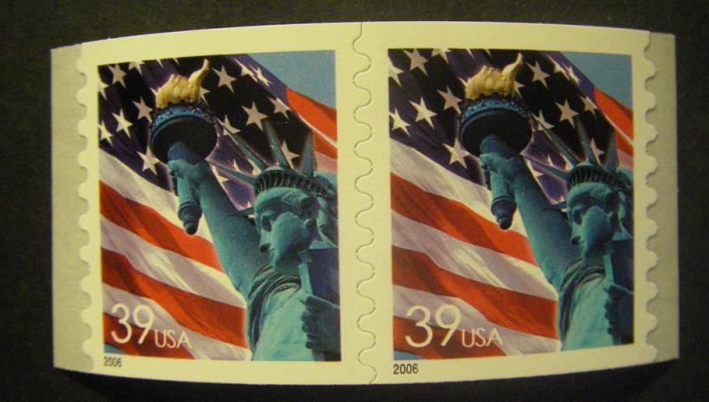 Scott 3983, 39c Statue of Liberty, Pair, MNH Beauties