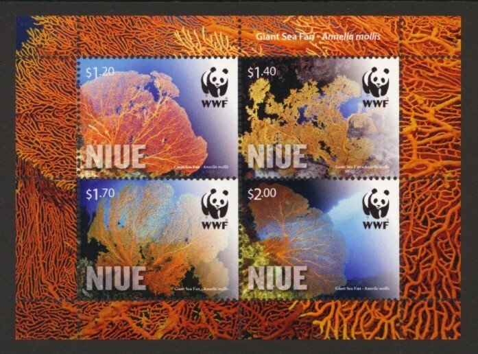 Niue Sc# 881a MNH WWF / Giant Sea Fan (S/S)