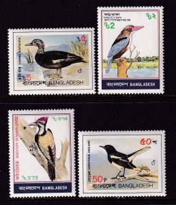 Bangladesh 221-224 Birds MNH VF