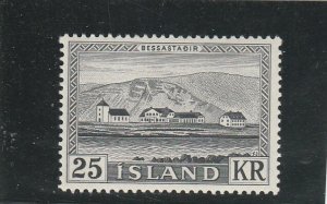 Iceland  Scott#  305  MH  (1957 Bessastadir)