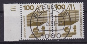 Berlin 1971 Mi#410 DZ10 Pair with Druckerzeichen used CV€100.00 (BN1120)