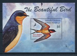 [31783] Grenada Grenadines 2003 Birds Vögel Oiseaux Ucelli  Swallow MNH Sheet