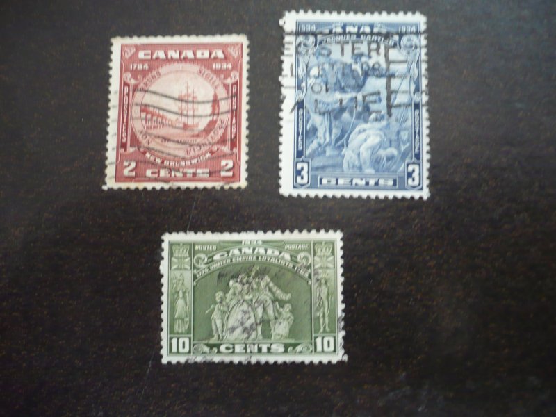 Stamps - Canada - Scott# 208-210 - Used Set of 3 Stamps