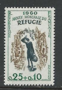 France # B340  World Refugee Year    (1)  Mint NH