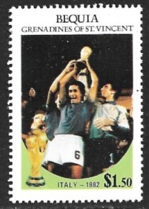 ST VINCENT BEQUIA 1986 $1.50 ITALY 1982 World Cup Mexico Soccer Sc 226 MNH
