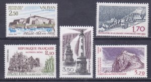 France 1914-17A MNH 1984 Monastery & Chateaus Full Set of 5 Very Fine