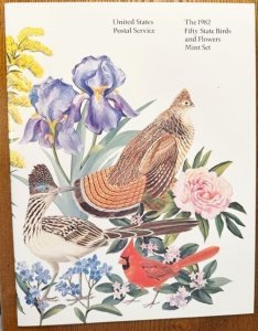 US # 2002b Fifty State Birds and flowers sealed with 14 page book 1982 Mint NH