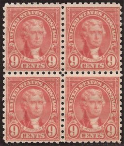US Stamp - 1926 9c Jefferson Perf 10 - 4 Stamp Block VF MNH #590
