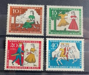 (811) BERLIN 1965 : Sc# 9NB33-9NB36 SCENES FROM CINDERELLA - MNH VF