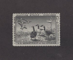 RW25 - Federal Duck Stamp. Single. Mint Never Hinged. OG.   #02 RW25b